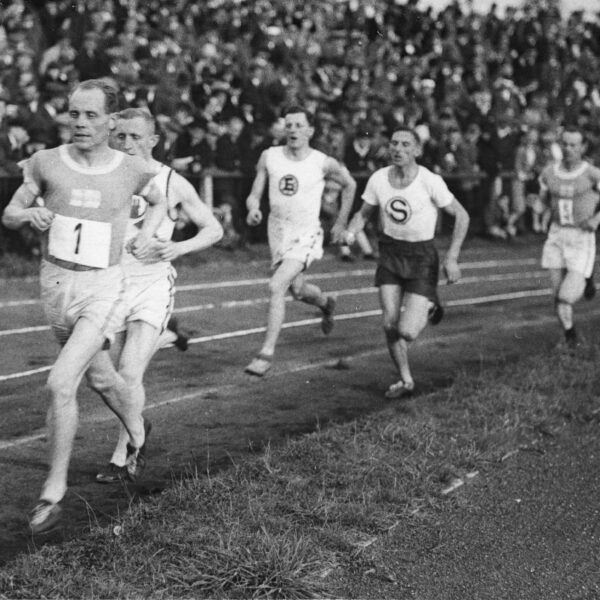 Paavo Nurmi Penn Relaysin kunniaseinälle –&hellip;